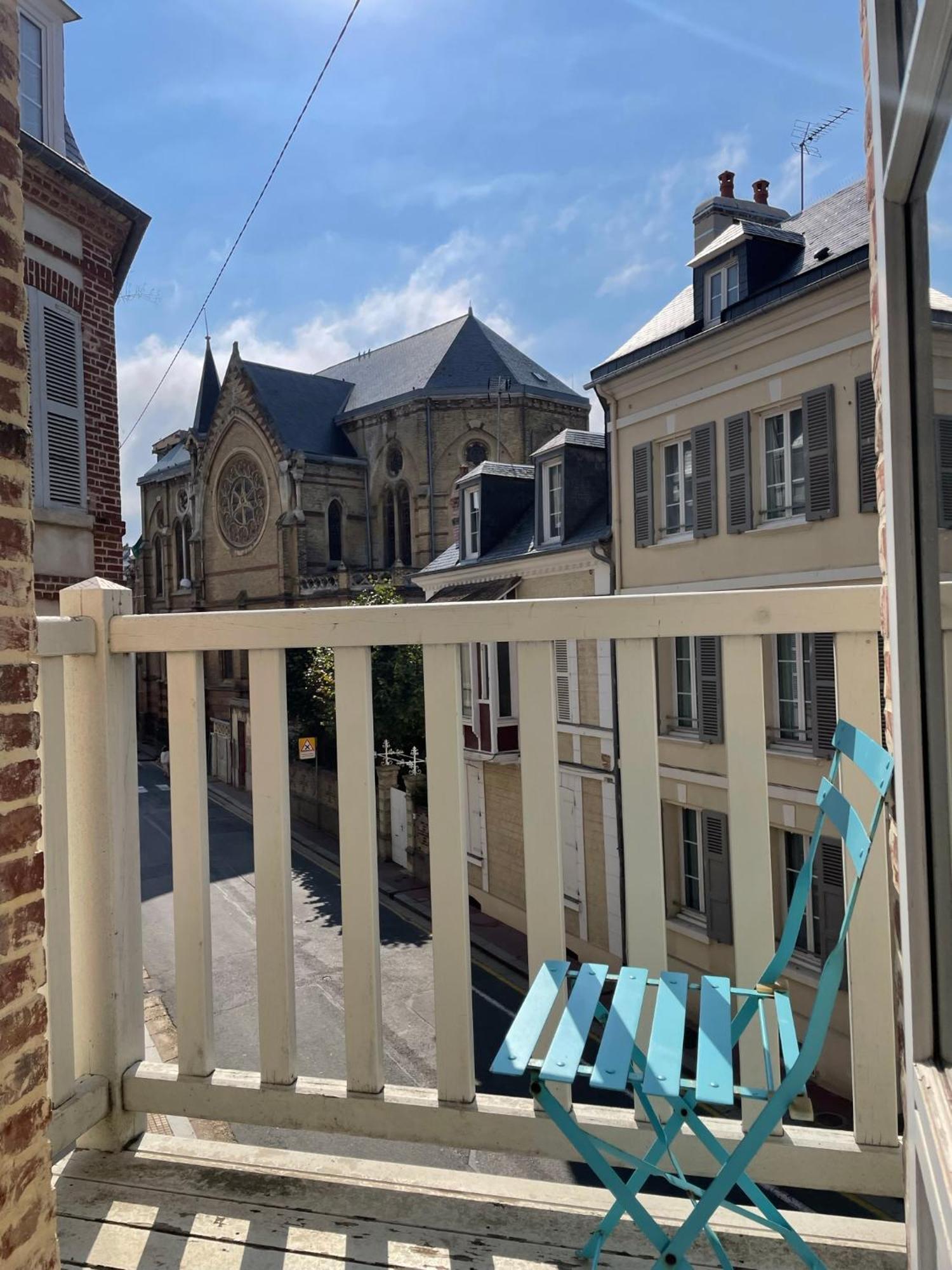 Le Trouville - Hotel De Charme Екстер'єр фото