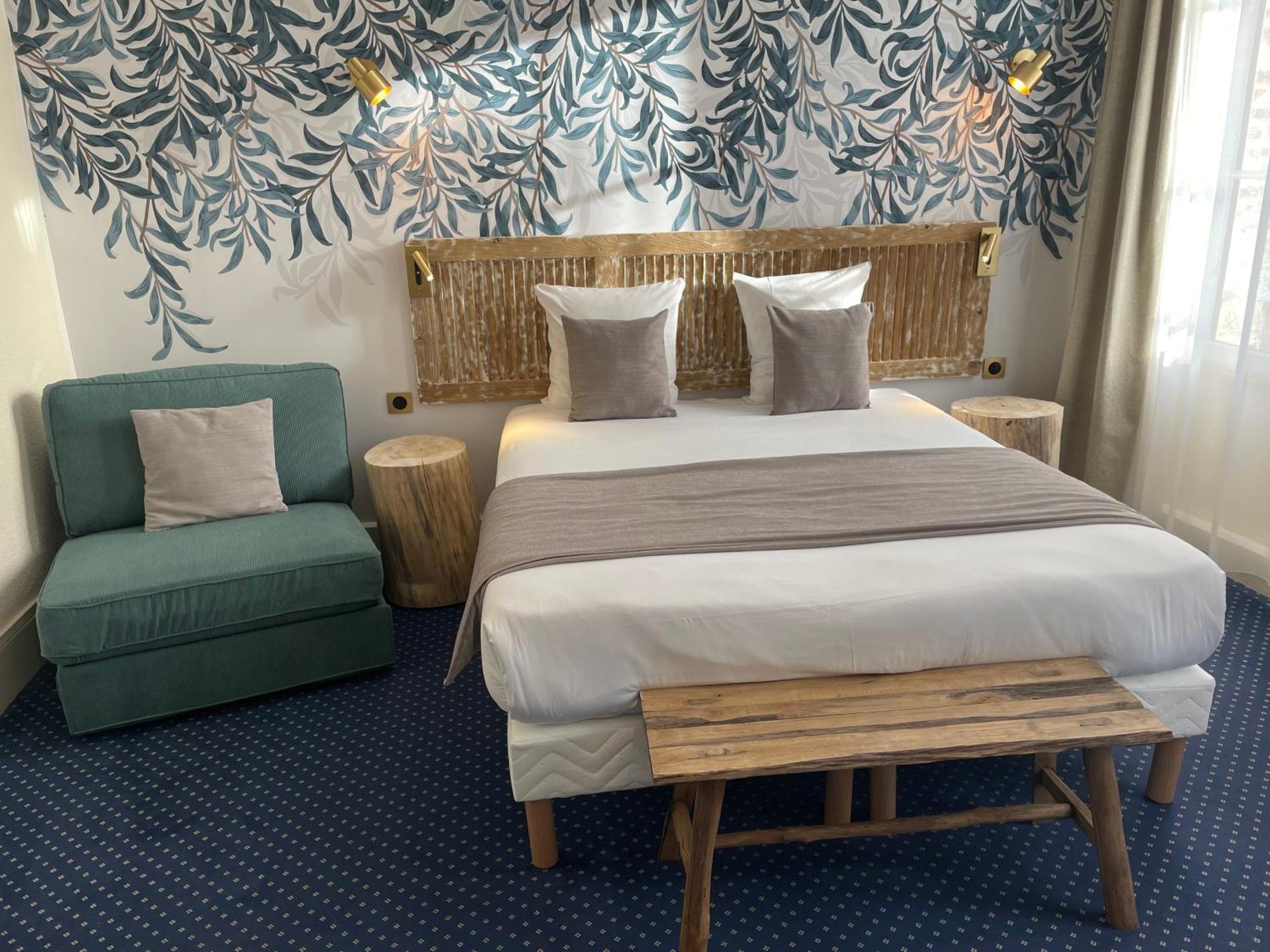Le Trouville - Hotel De Charme Екстер'єр фото