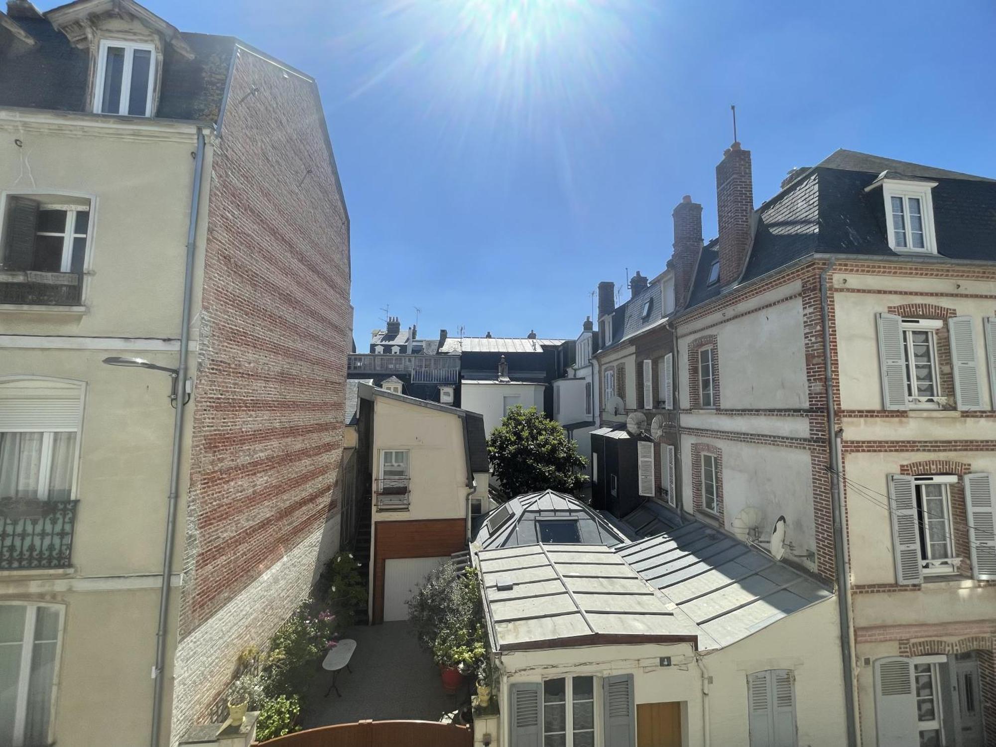 Le Trouville - Hotel De Charme Екстер'єр фото
